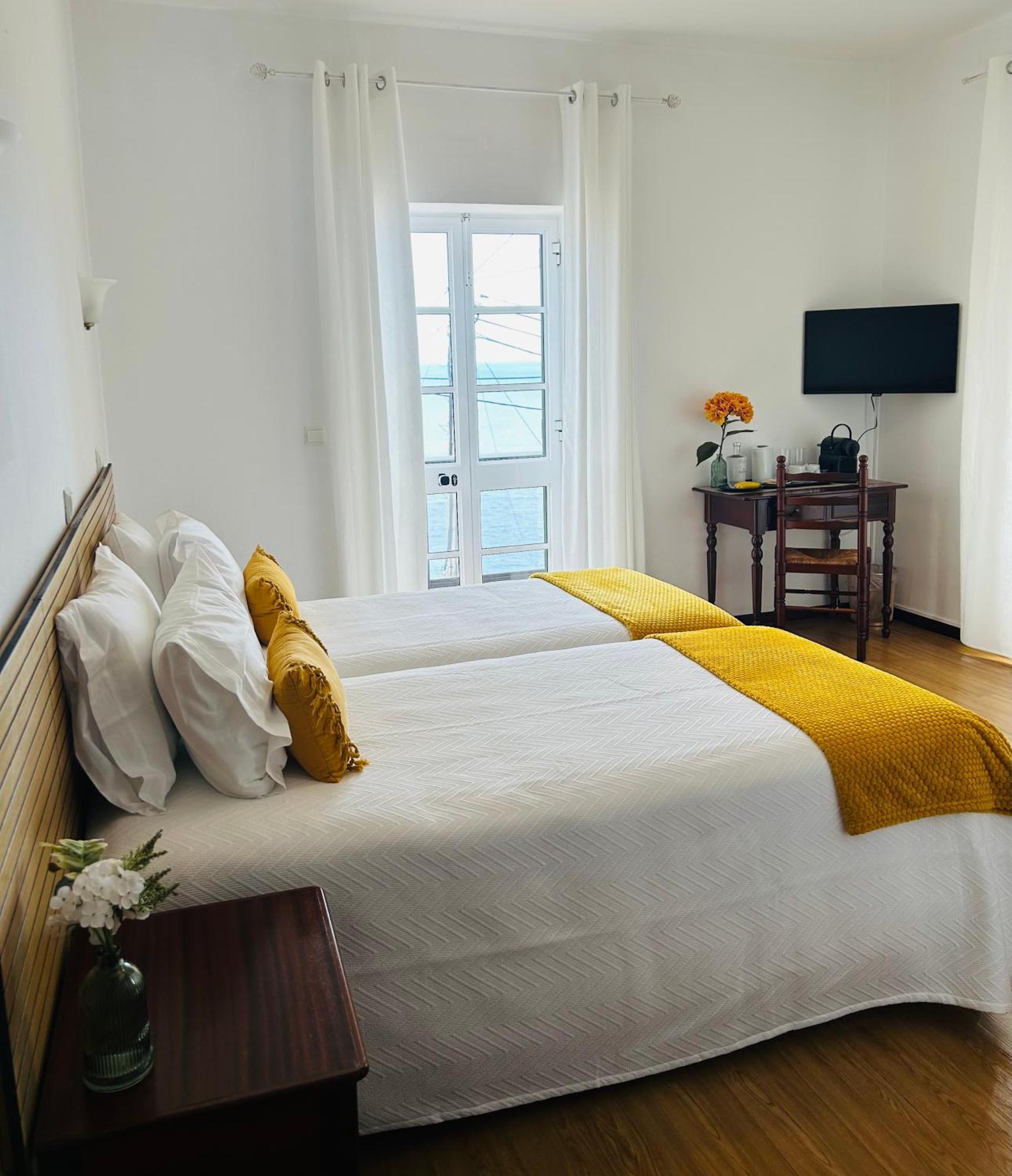 Solmar - Alojamento Porto Moniz Exteriör bild